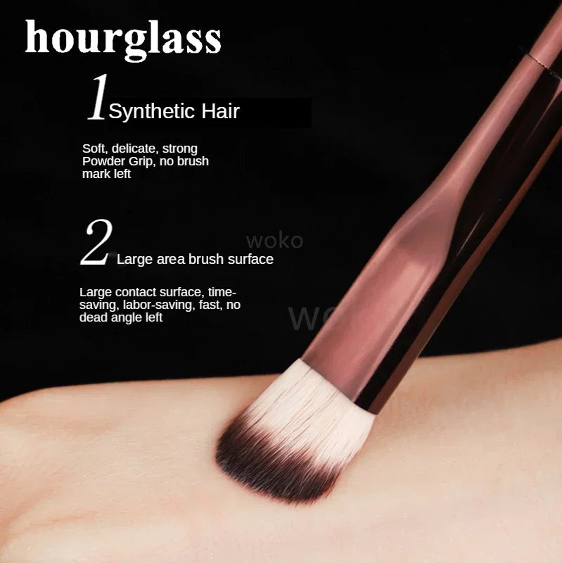 Seamless Finish Concealer Brush Angled Concealer Brush Face Buildable Coverage Liquid Cream Stick Blending Makeup Tool