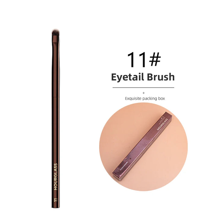 Seamless Finish Concealer Brush Angled Concealer Brush Face Buildable Coverage Liquid Cream Stick Blending Makeup Tool